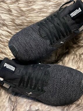 Puma Men Black Knit Athletic Shoes with Logo Accents Sz 9